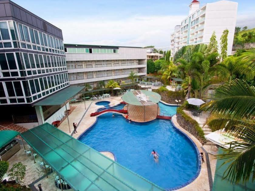 KORESCO HOTEL CAGAYAN DE ORO 4* (Philippines) - from £ 580